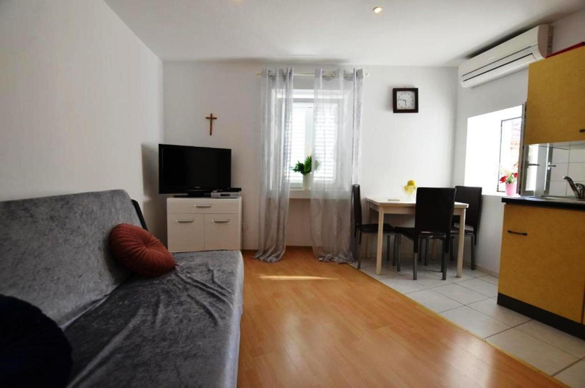Augusta Apartment Rovinj Exterior foto